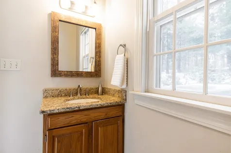 24 Surrey Lane Durham NH 03824