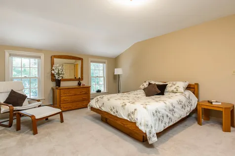 24 Surrey Lane Durham NH 03824