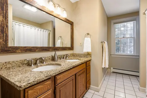 24 Surrey Lane Durham NH 03824