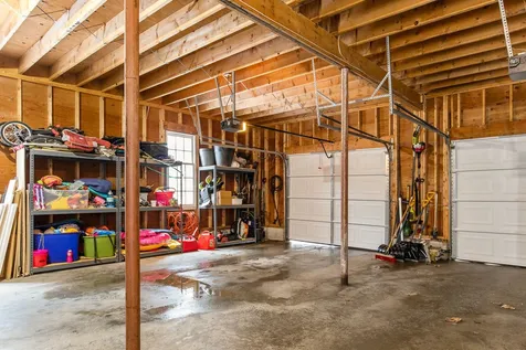 24 Surrey Lane Durham NH 03824