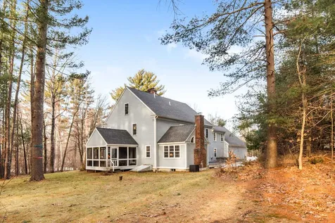 24 Surrey Lane Durham NH 03824