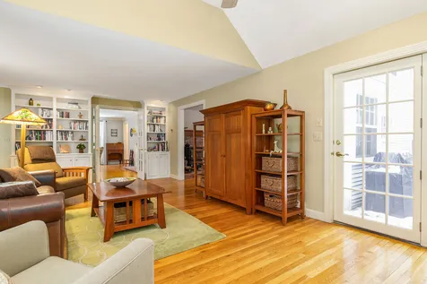 24 Surrey Lane Durham NH 03824