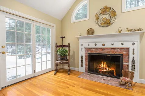 24 Surrey Lane Durham NH 03824