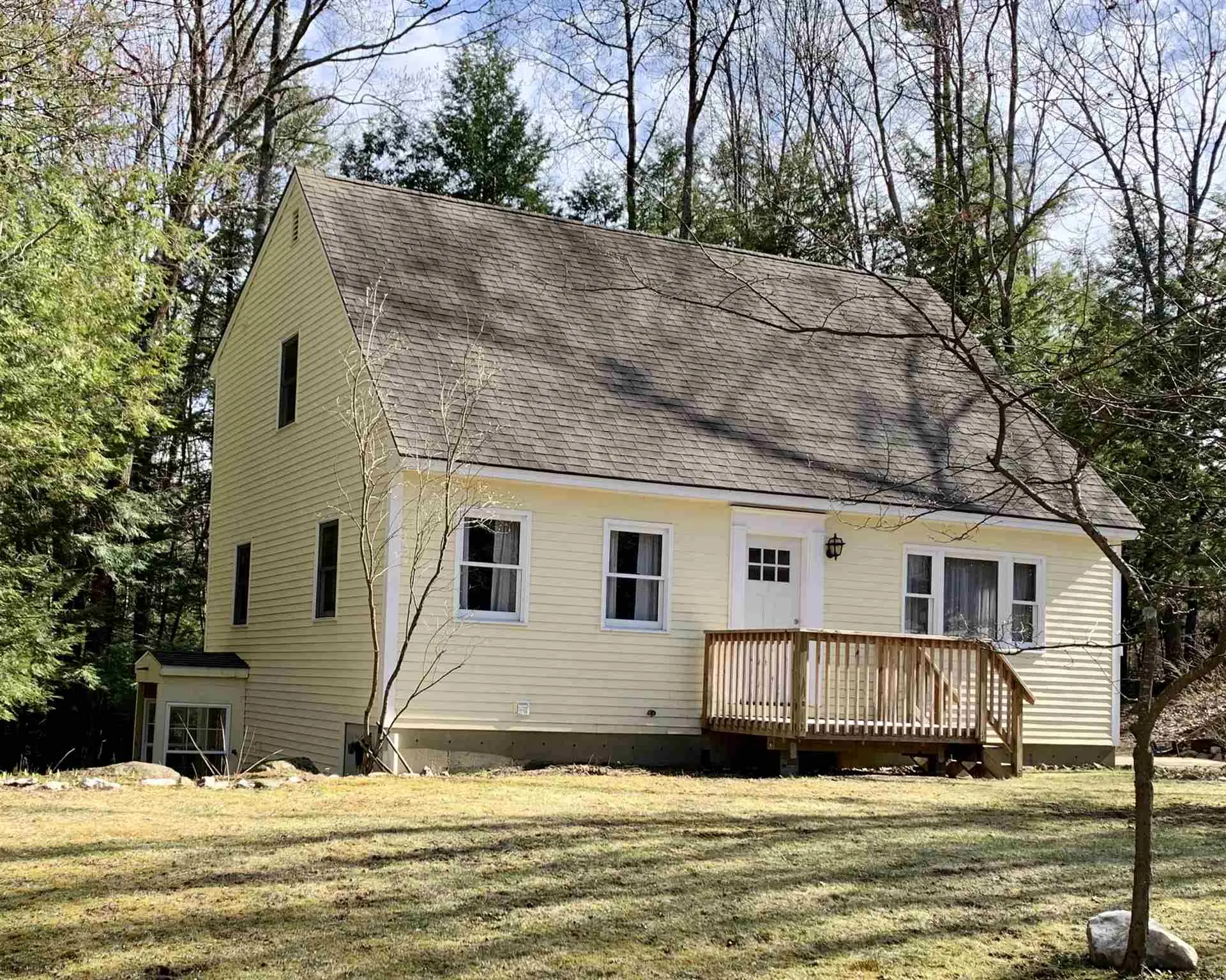 74 Myrtle Street Hillsborough NH 03244