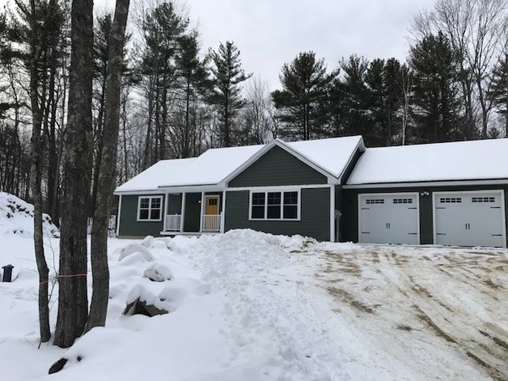 16 Maple Lane Strafford NH 03884