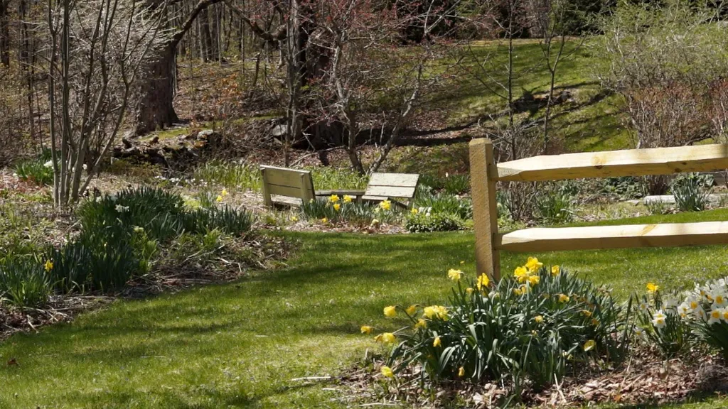 1348 S Hemlock Road Charlestown NH 03603