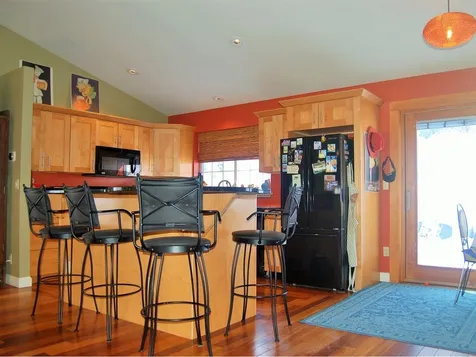 27 Iris Lane South Burlington VT 05403