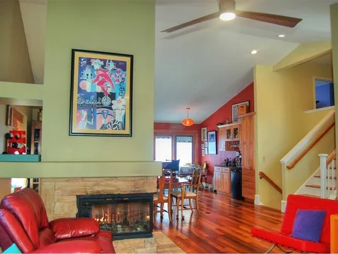 27 Iris Lane South Burlington VT 05403