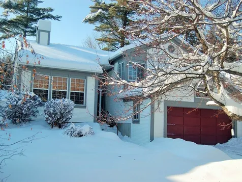 27 Iris Lane South Burlington VT 05403