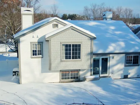 27 Iris Lane South Burlington VT 05403