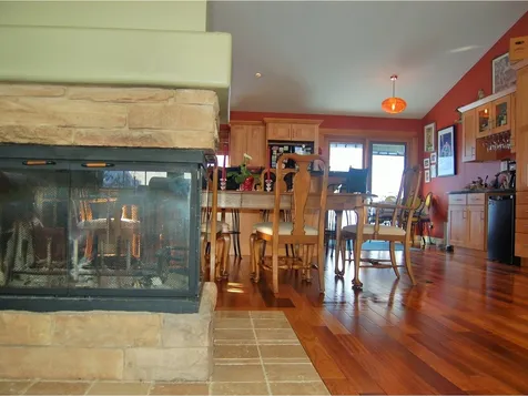 27 Iris Lane South Burlington VT 05403