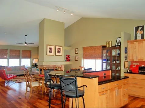 27 Iris Lane South Burlington VT 05403