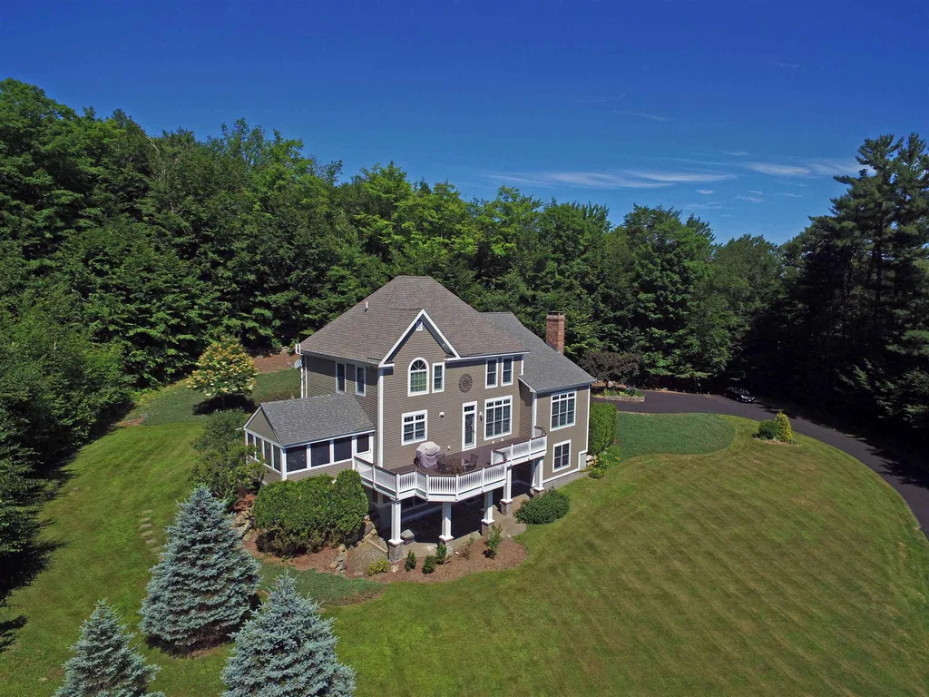 45 Kearsarge Road New London NH 03257