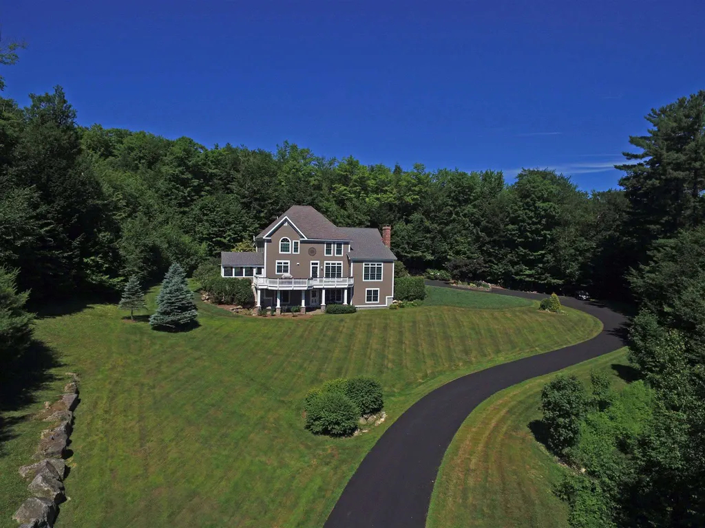 45 Kearsarge Road New London NH 03257