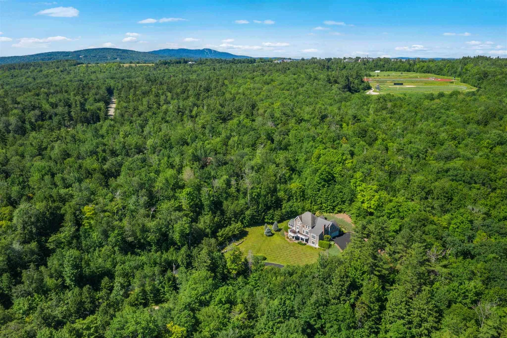 45 Kearsarge Road New London NH 03257