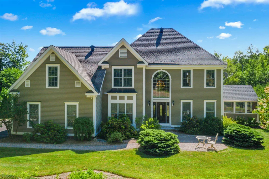 45 Kearsarge Road New London NH 03257