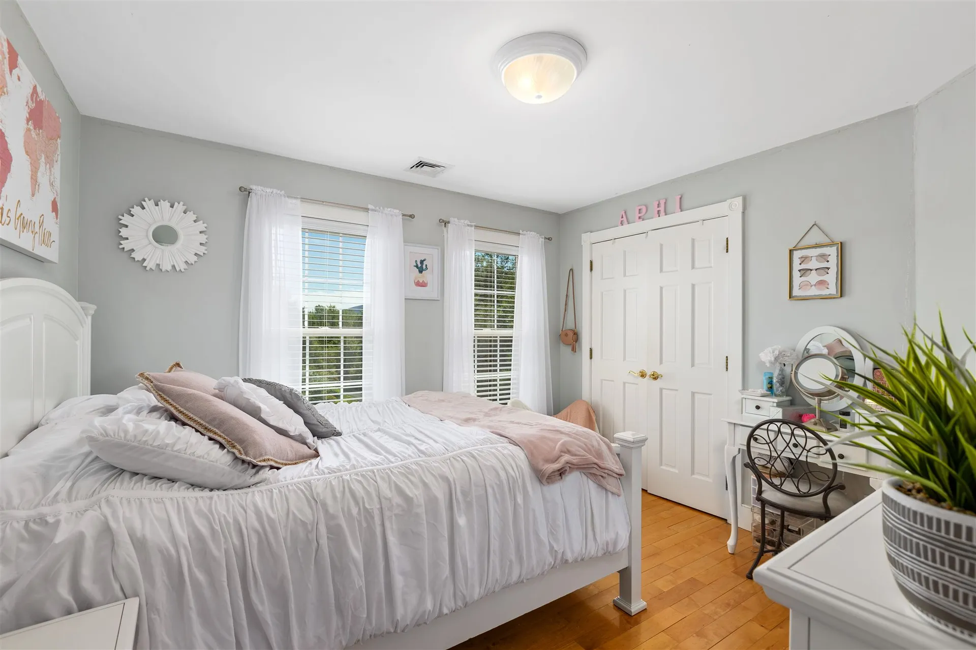 45 Kearsarge Road New London NH 03257