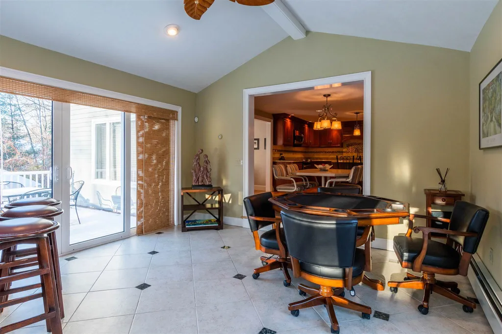 23 Hawthorne Road Windham NH 03087