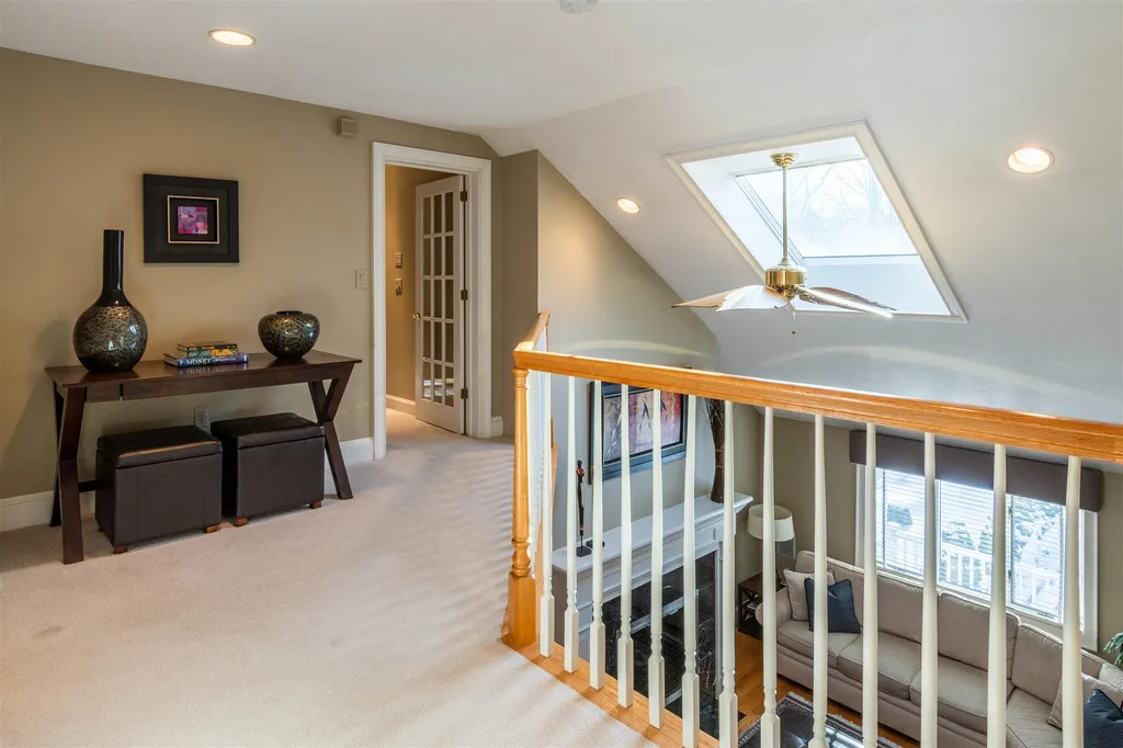 23 Hawthorne Road Windham NH 03087