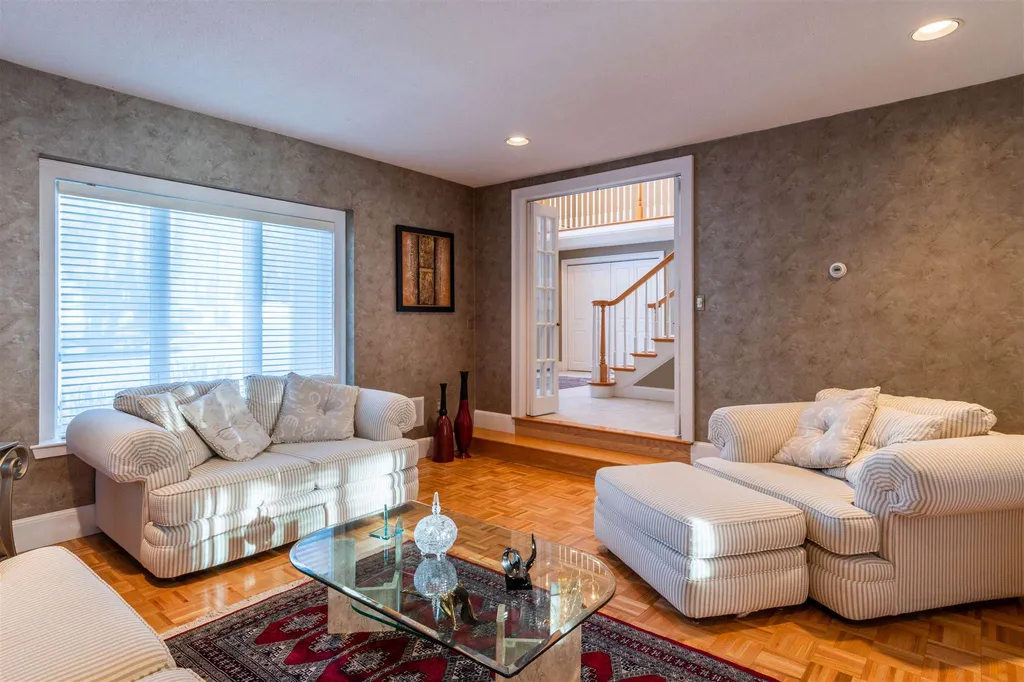 23 Hawthorne Road Windham NH 03087