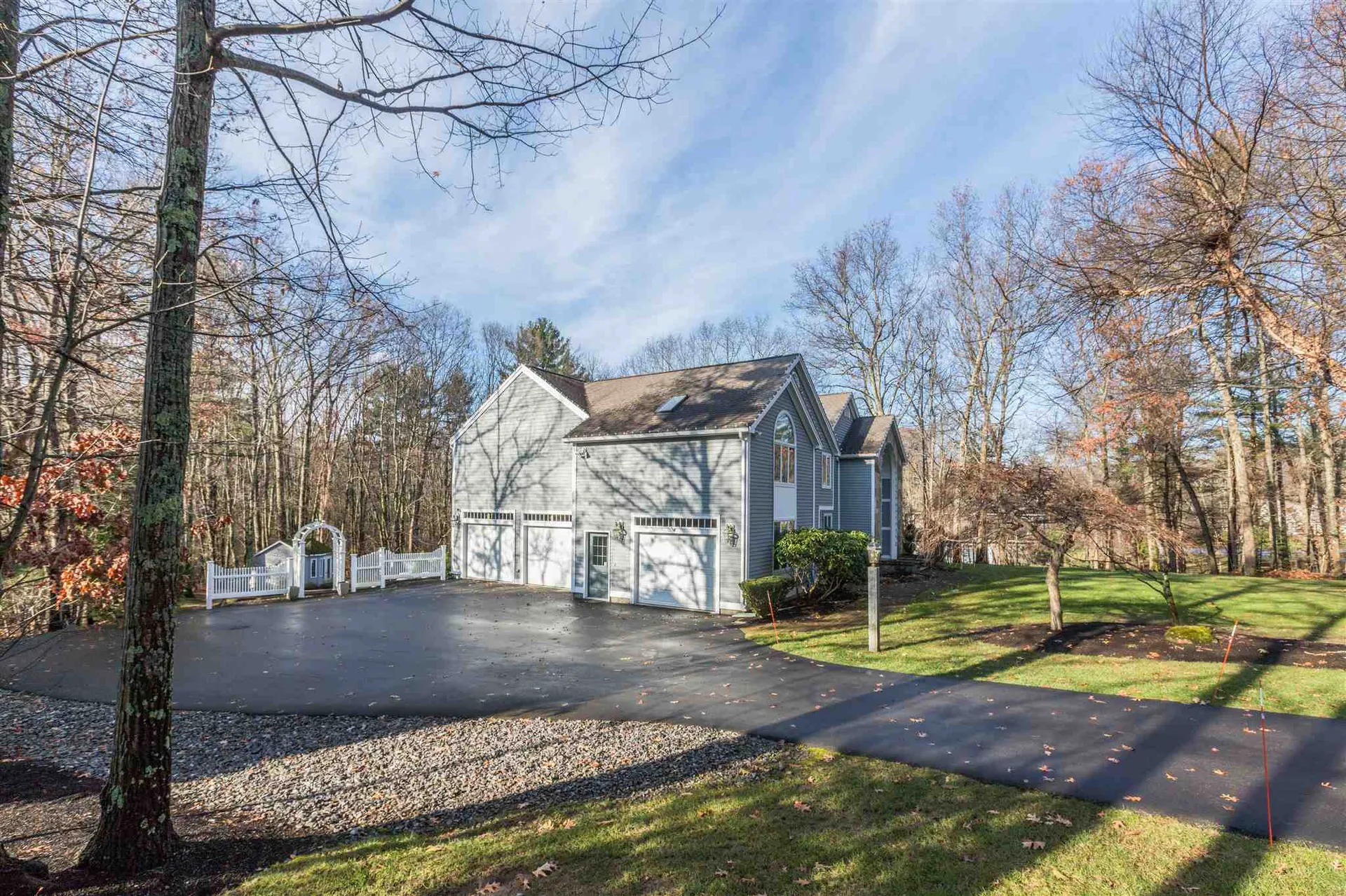 23 Hawthorne Road Windham NH 03087