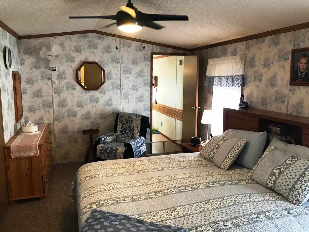33 T Andrew Street Lebanon NH 03766