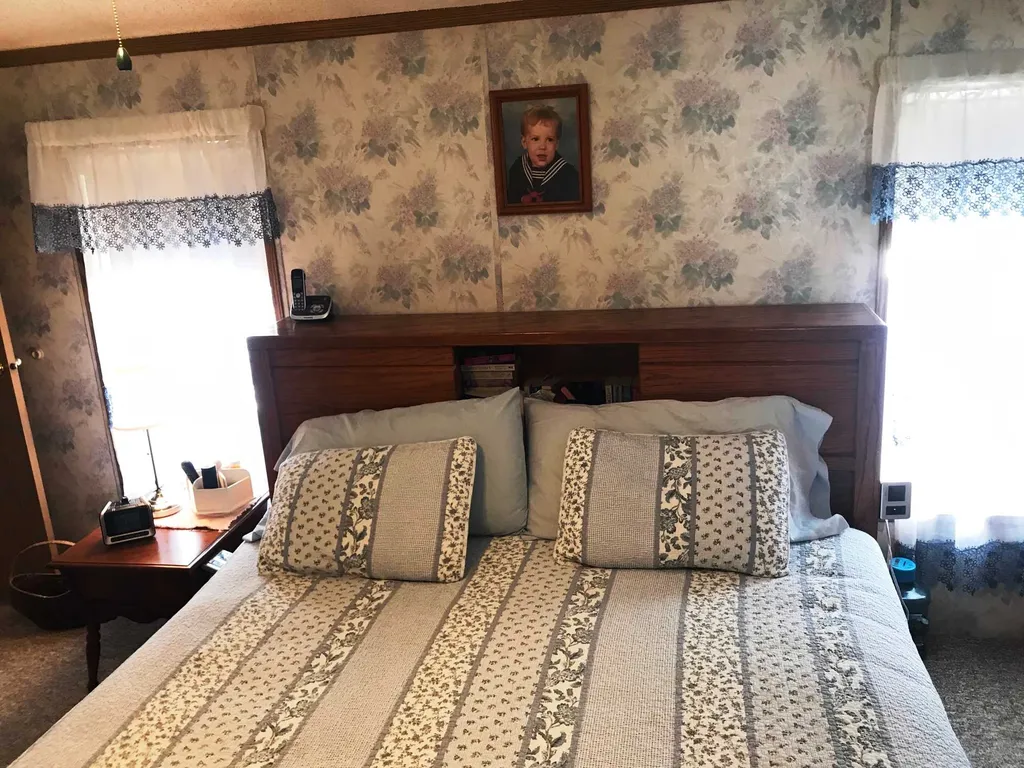 33 T Andrew Street Lebanon NH 03766