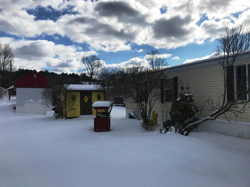 33 T Andrew Street Lebanon NH 03766