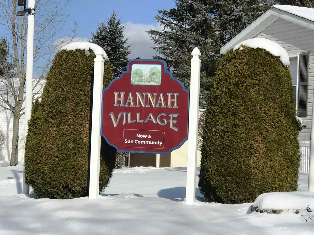 33 T Andrew Street Lebanon NH 03766