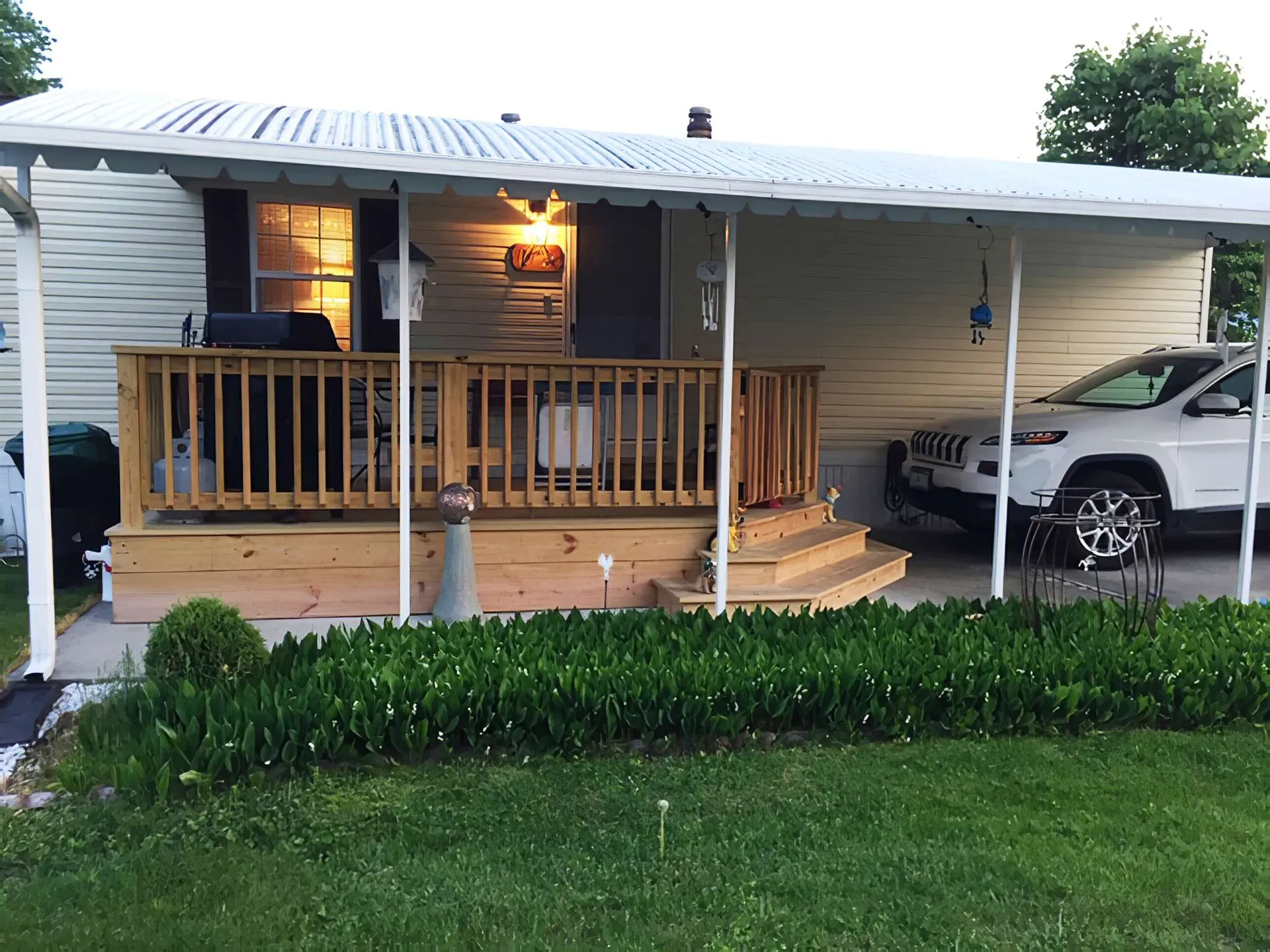 33 T Andrew Street Lebanon NH 03766