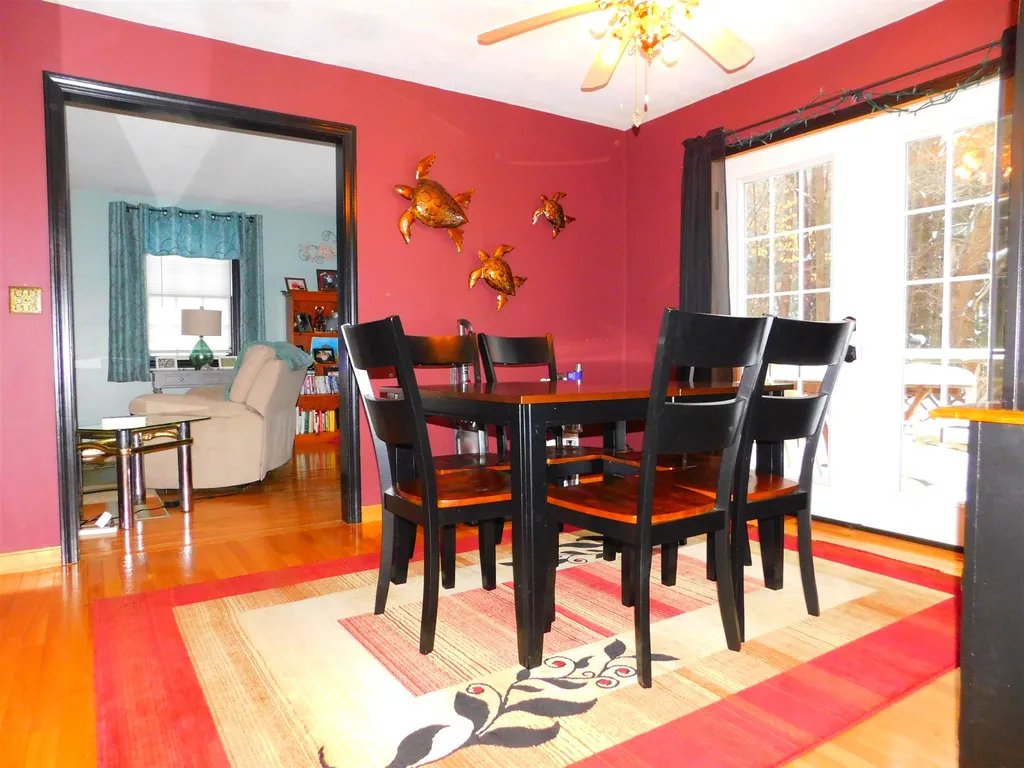 6 Tara Hill Lane Hinsdale NH 03451