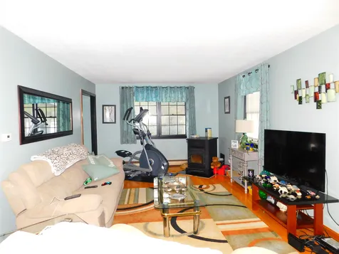 6 Tara Hill Lane Hinsdale NH 03451