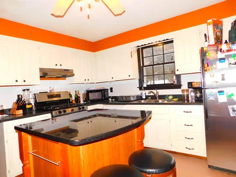 6 Tara Hill Lane Hinsdale NH 03451