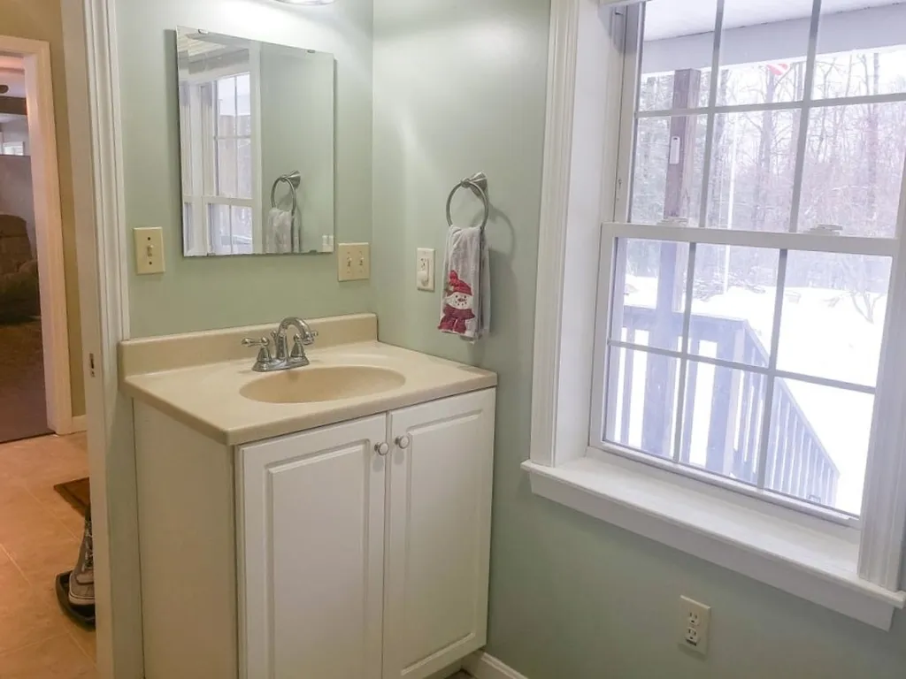 36 Fiske Road Northfield NH 03276
