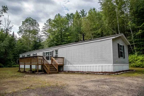 21 Melvin Road Plymouth NH 03264