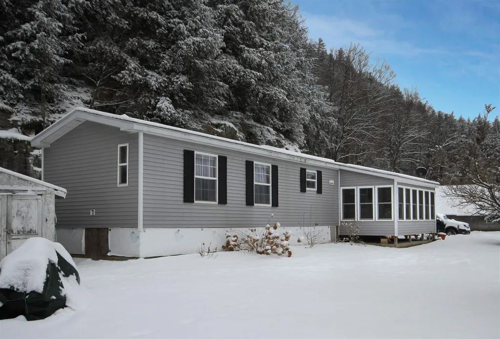 2703 Lower Notch Road Bristol VT 05443