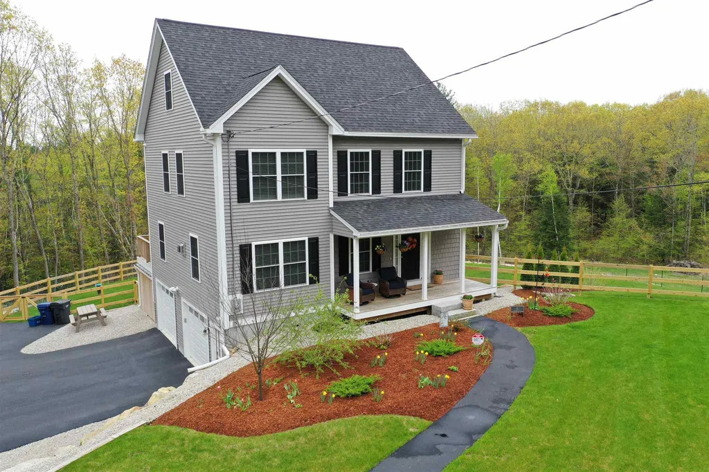 81 Goodhue Road Derry NH 03038