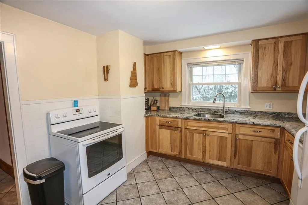 345 Coolidge Avenue Manchester NH 03102