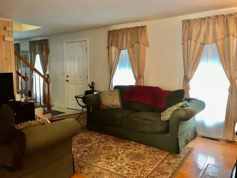 109 Megan Drive Manchester NH 03109