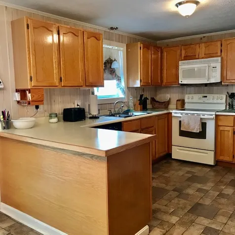 109 Megan Drive Manchester NH 03109