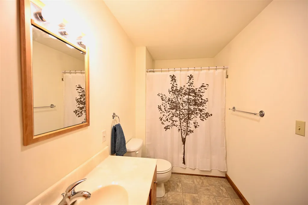 18 Memory Lane Wolcott VT 05680