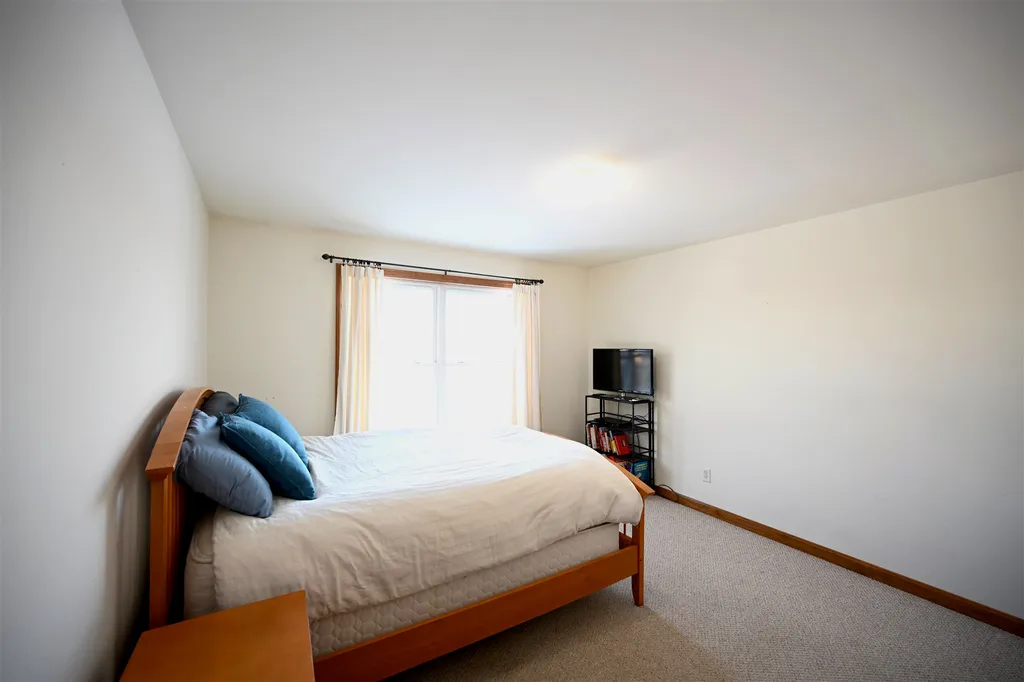 18 Memory Lane Wolcott VT 05680