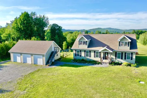 18 Memory Lane Wolcott VT 05680