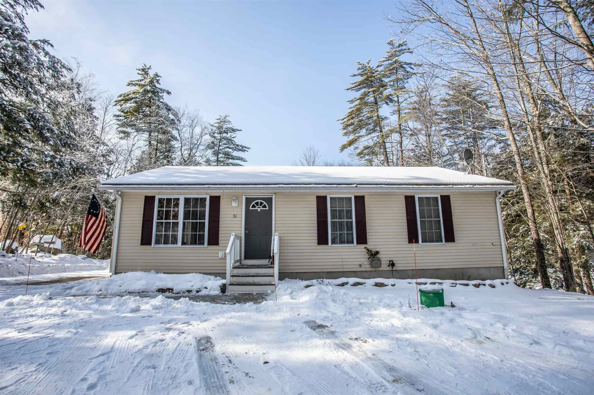 31 Boulder Pass Hillsborough NH 03244