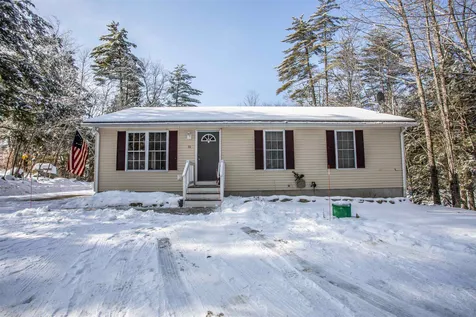 31 Boulder Pass Hillsborough NH 03244