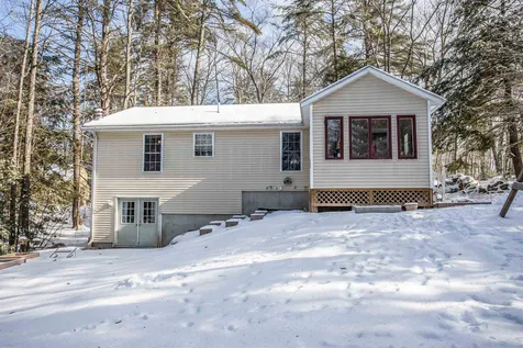 31 Boulder Pass Hillsborough NH 03244
