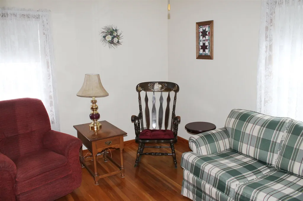 50 Pinedale Street Manchester NH 03102