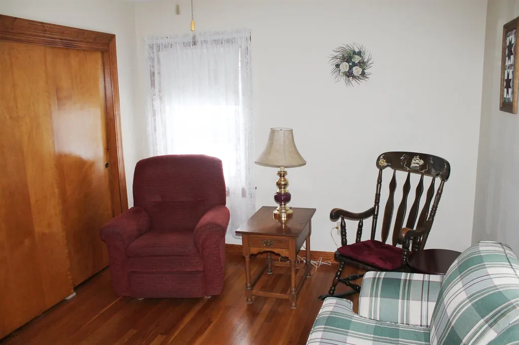 50 Pinedale Street Manchester NH 03102