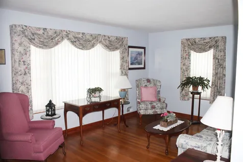 50 Pinedale Street Manchester NH 03102