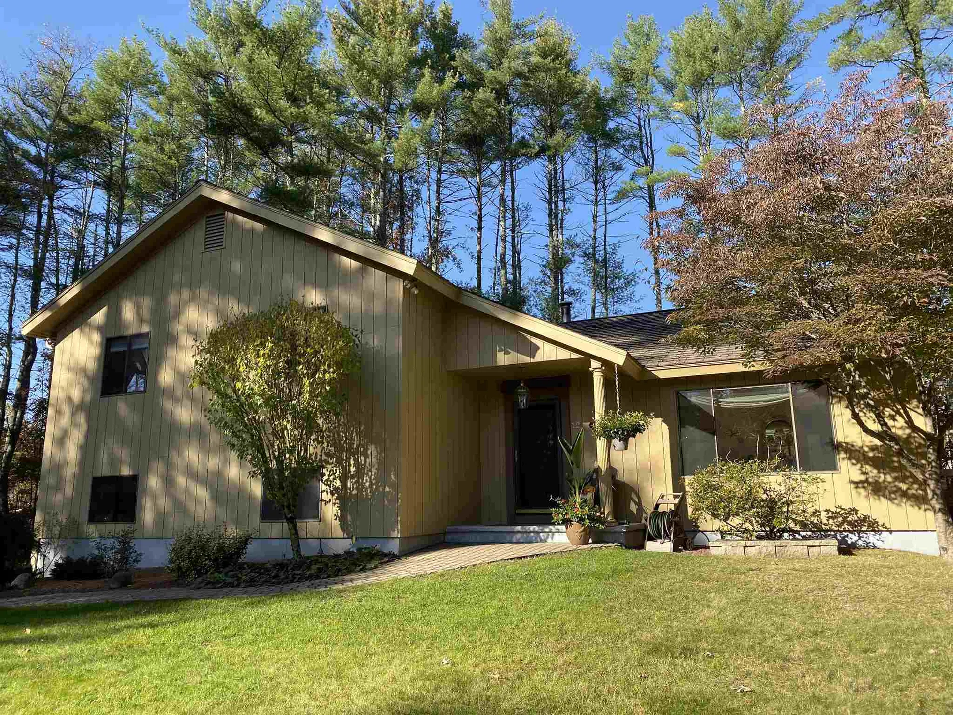 12 Flint Meadow Drive Brookline NH 03033